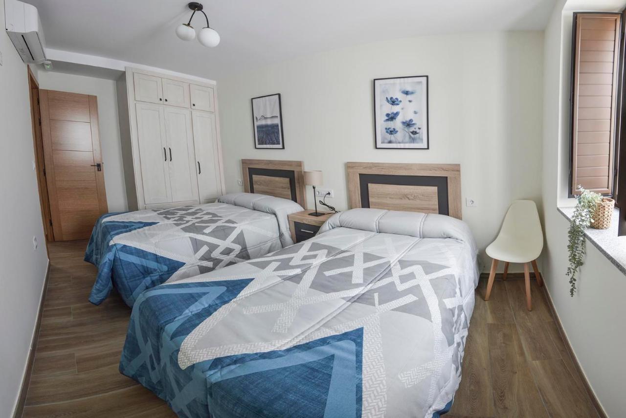 Caces Apartamentos Turisticos Hornillo מראה חיצוני תמונה