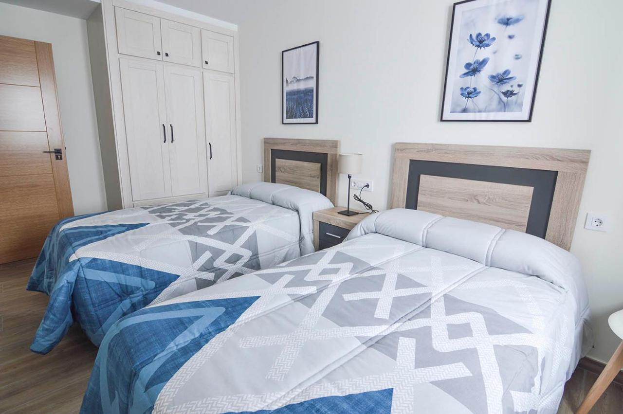 Caces Apartamentos Turisticos Hornillo מראה חיצוני תמונה