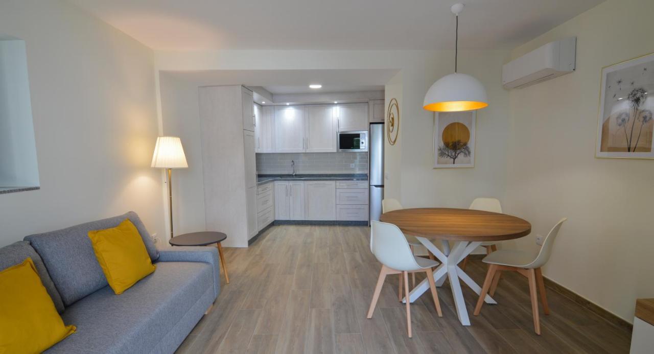 Caces Apartamentos Turisticos Hornillo מראה חיצוני תמונה